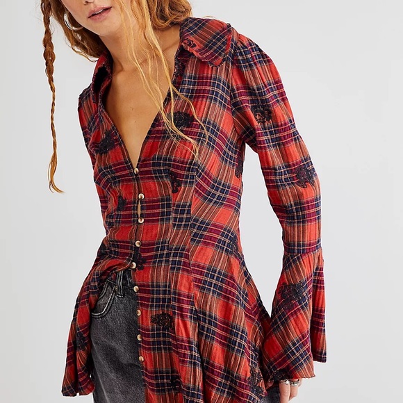 Free People Tops - Free People Plaid Bell Sleeve Tunic size Medium